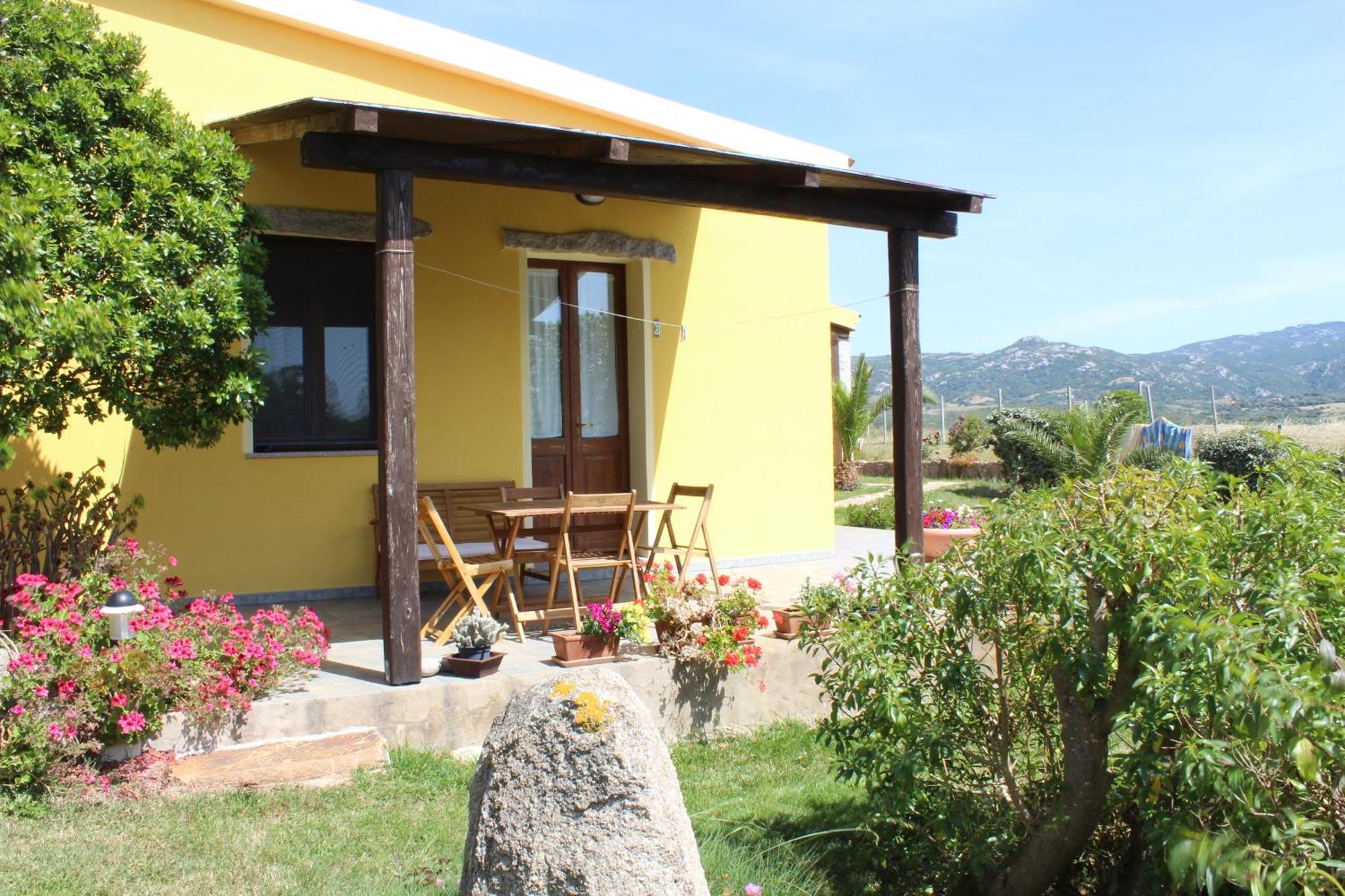 Agriturismo Campesi Casale Tra Le Vigne อาเญ็นตู ภายนอก รูปภาพ